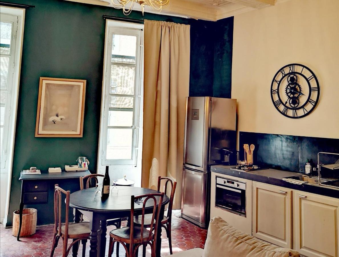 Ancienne Maison De Maitres Лурмарин Экстерьер фото