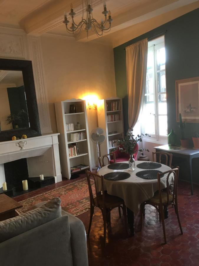 Ancienne Maison De Maitres Лурмарин Экстерьер фото